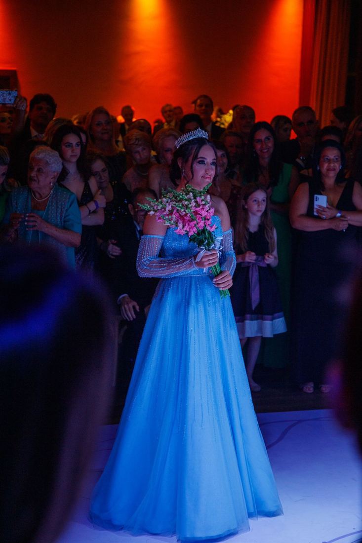 Debutante na pista de dança